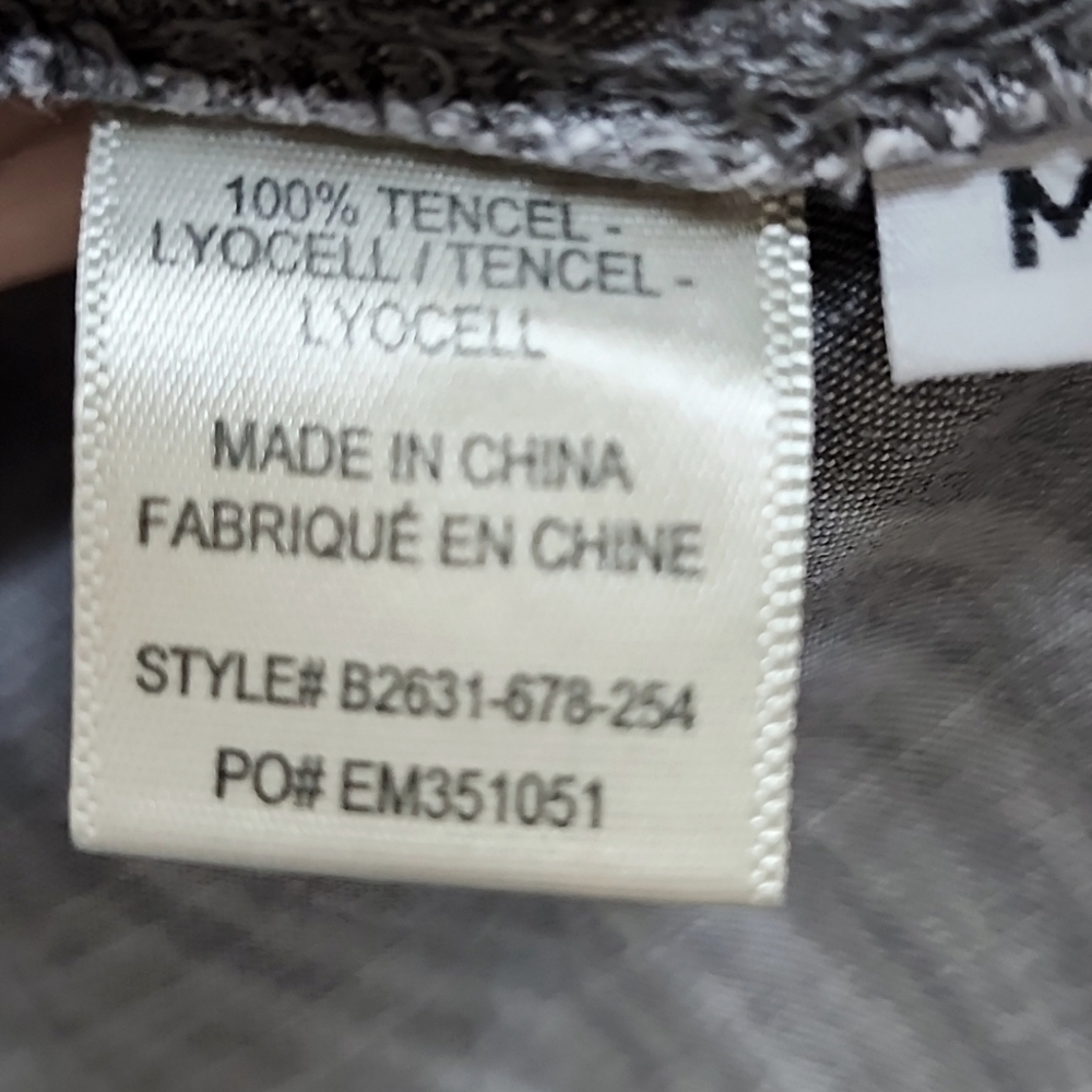 Antropologie Cloth & Stone Gray Lyocell Button Up Shirt, Size M - Picture 7 of 8